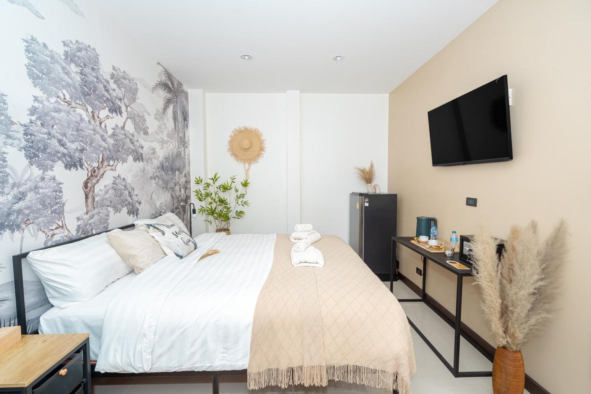 Mitsu Guesthouse Karon Екстериор снимка