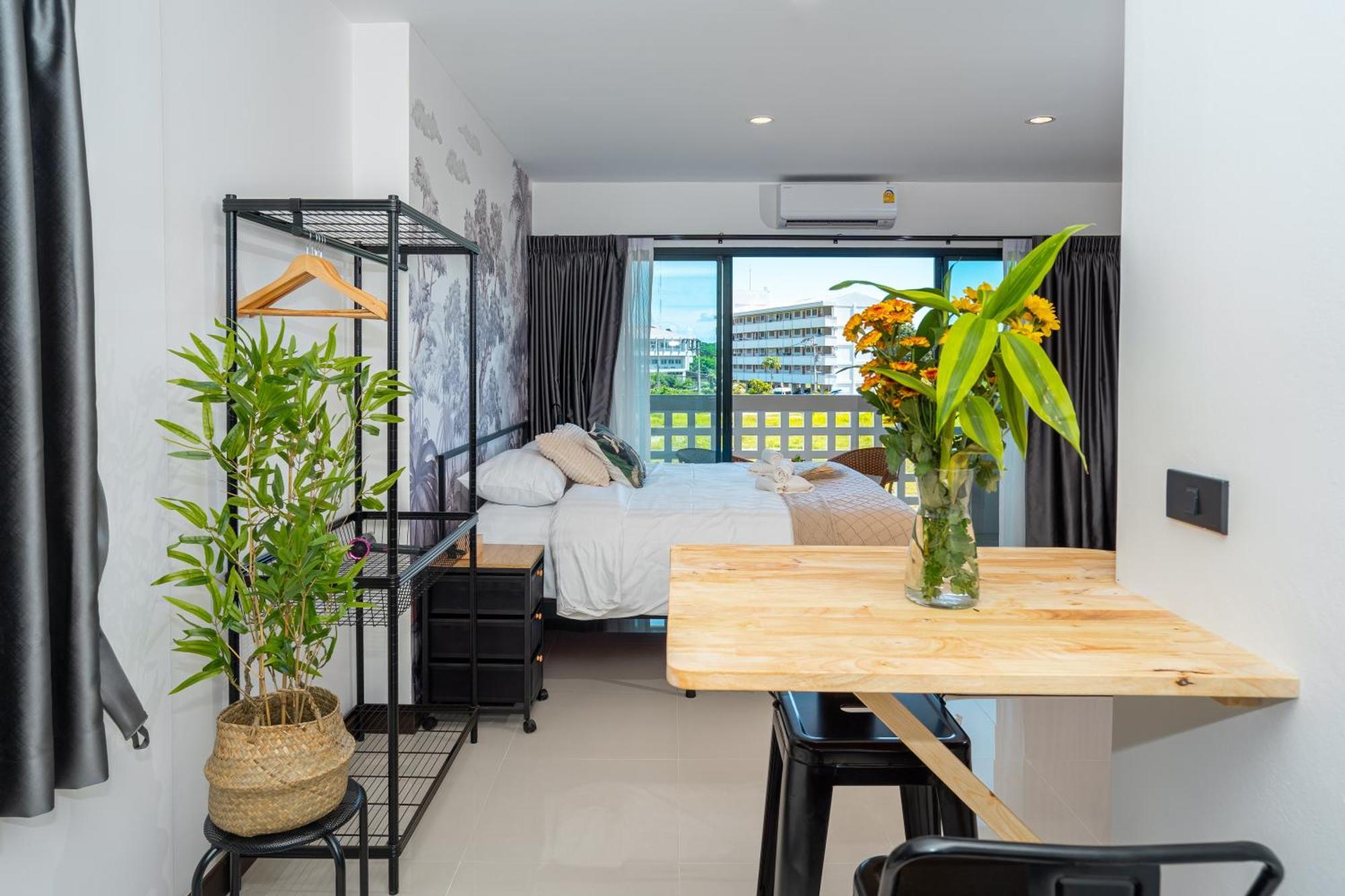 Mitsu Guesthouse Karon Екстериор снимка