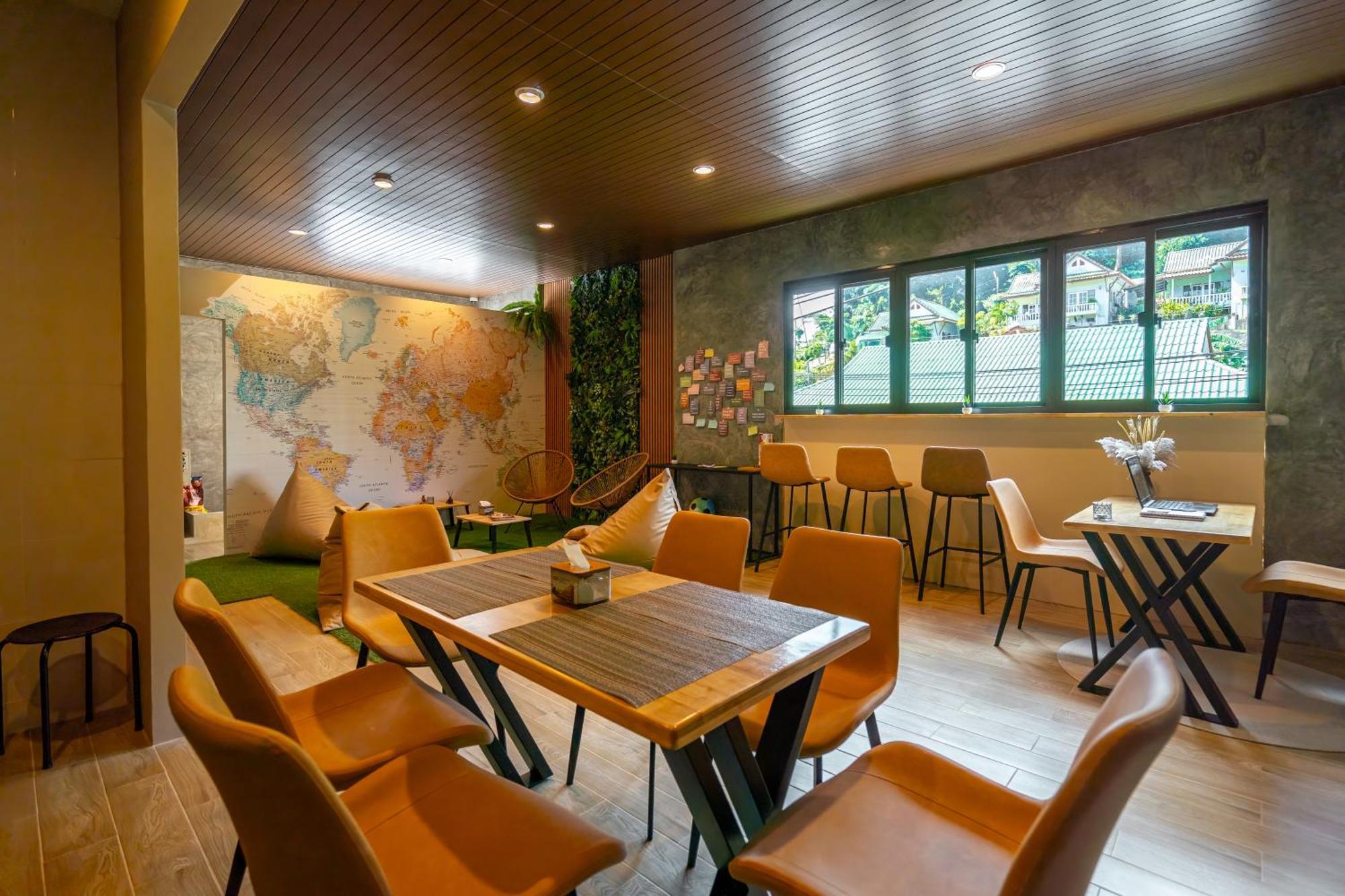 Mitsu Guesthouse Karon Екстериор снимка