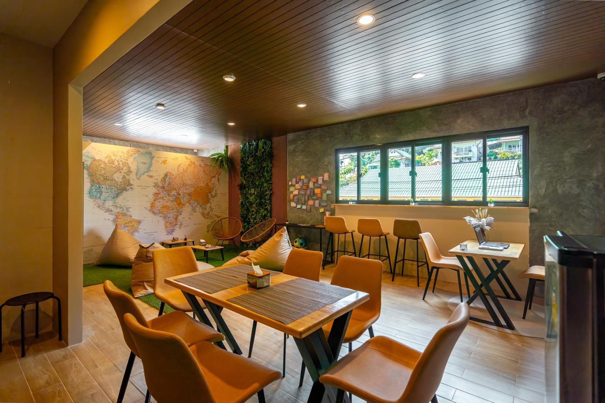 Mitsu Guesthouse Karon Екстериор снимка