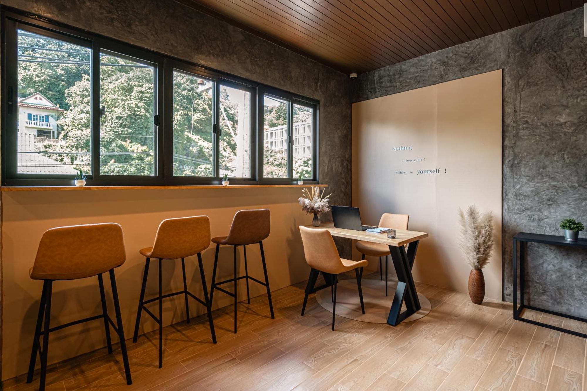 Mitsu Guesthouse Karon Екстериор снимка