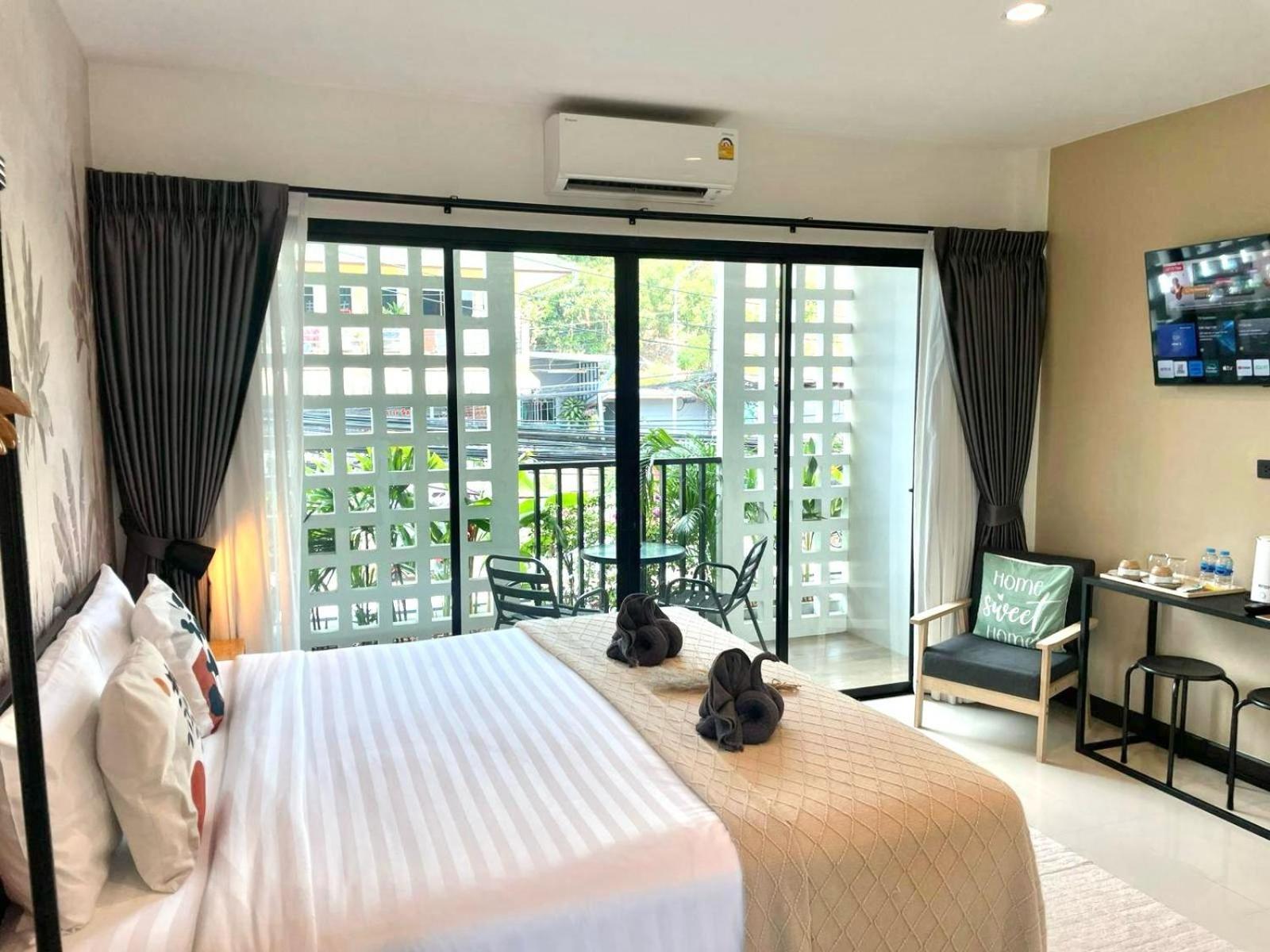 Mitsu Guesthouse Karon Екстериор снимка