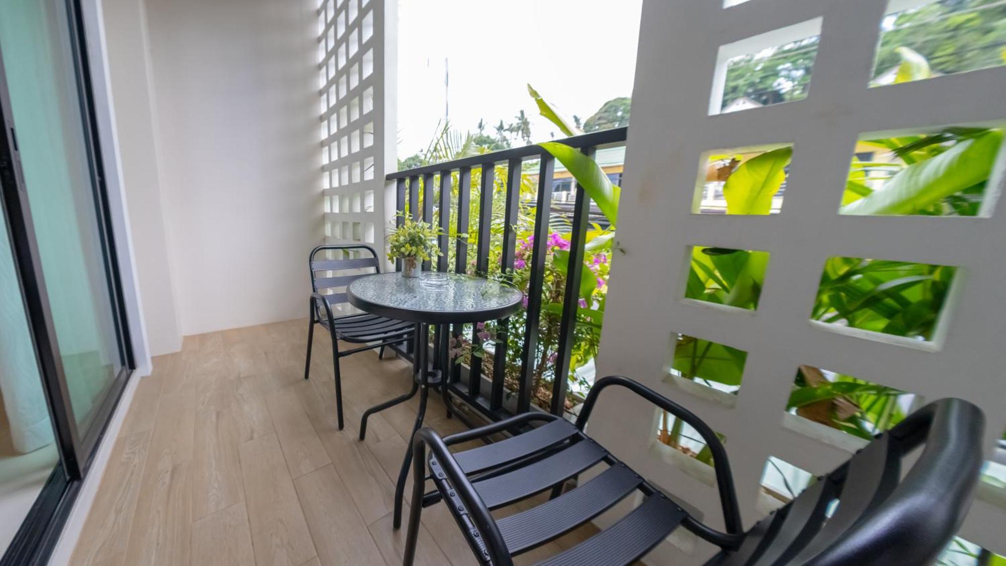 Mitsu Guesthouse Karon Екстериор снимка