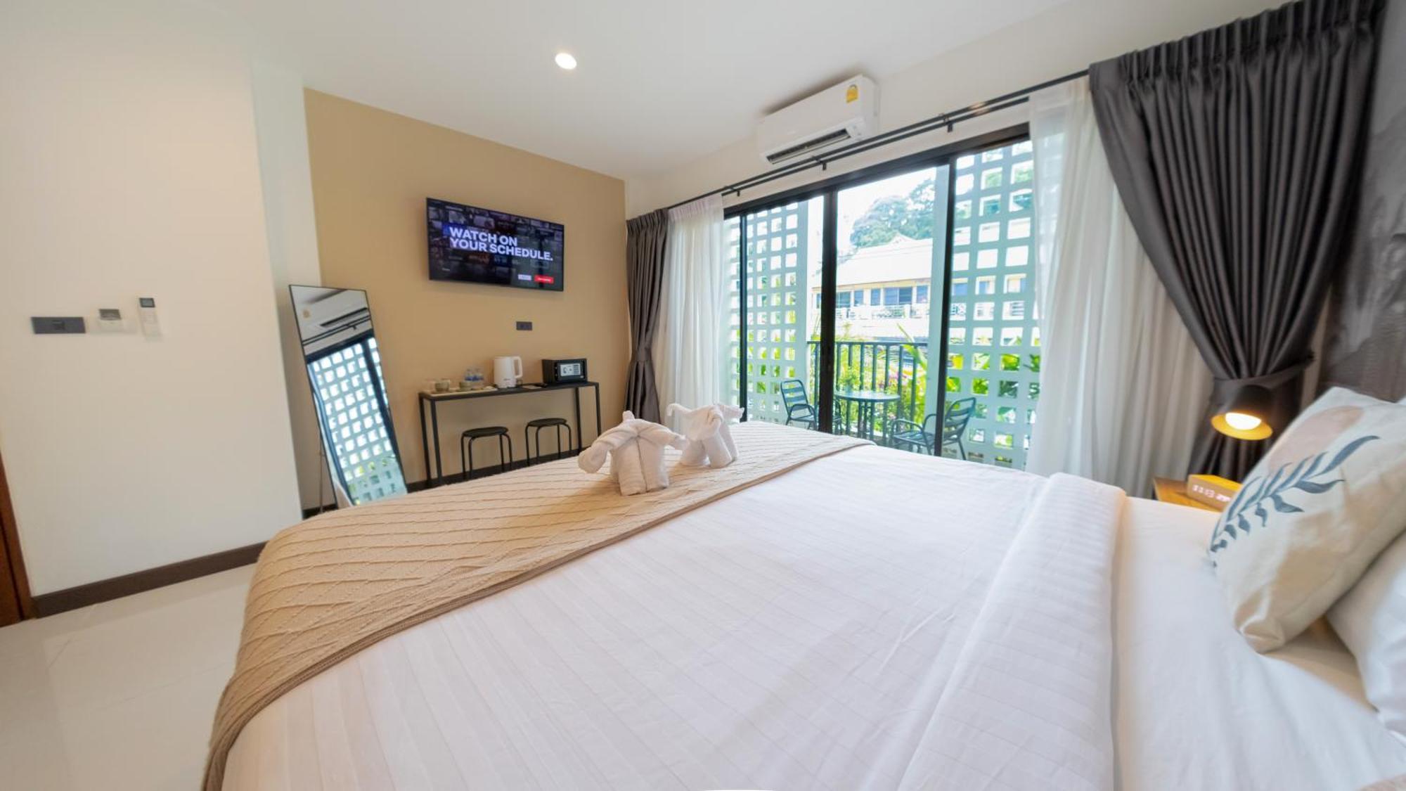 Mitsu Guesthouse Karon Екстериор снимка