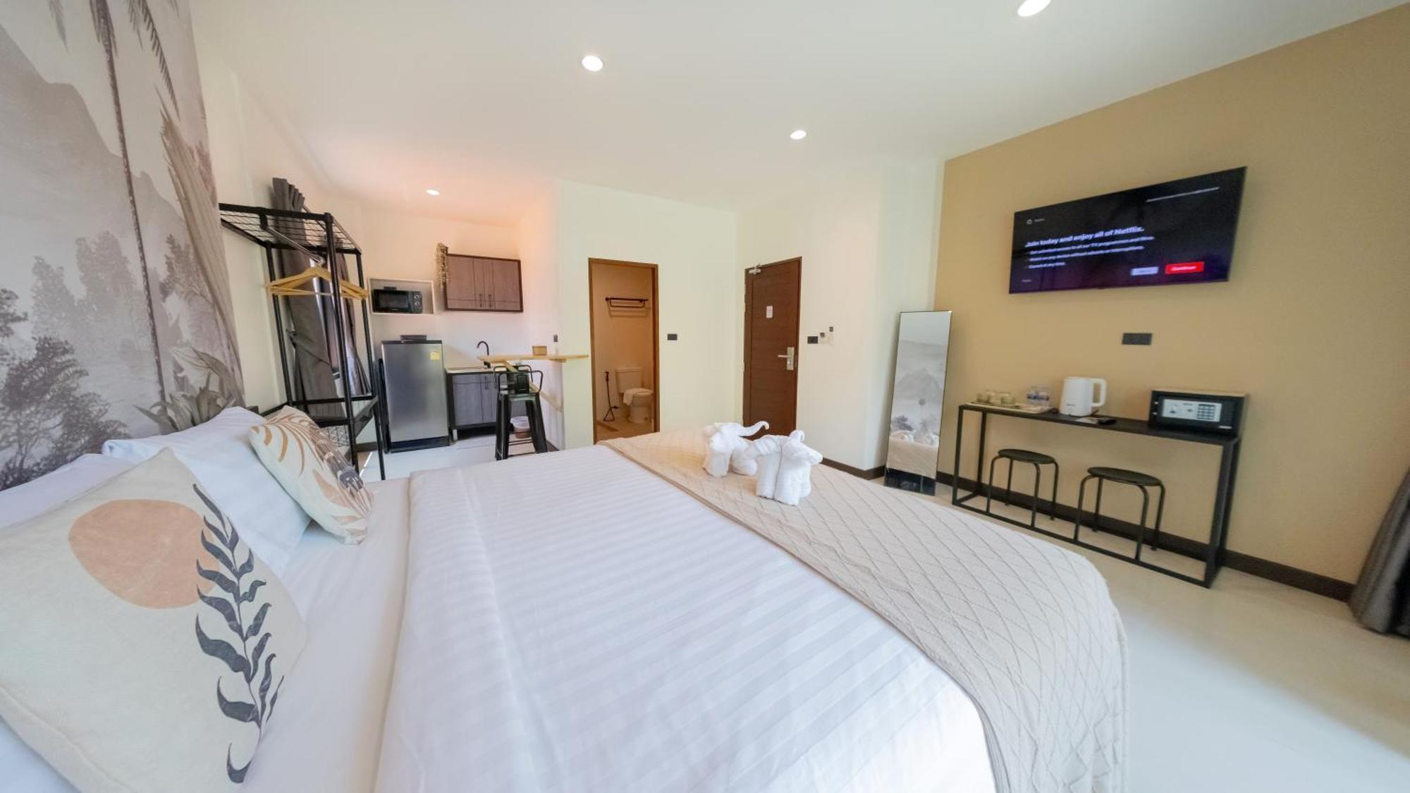 Mitsu Guesthouse Karon Екстериор снимка