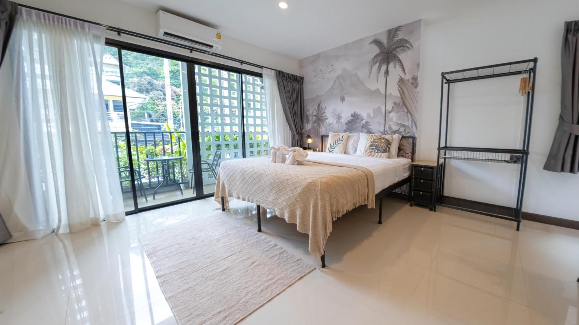 Mitsu Guesthouse Karon Екстериор снимка